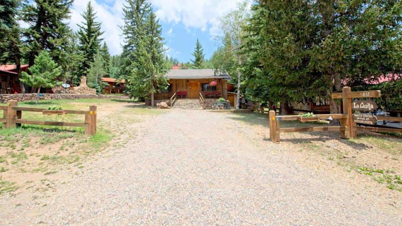 Sitzmark Sports Lodge Red River Εξωτερικό φωτογραφία