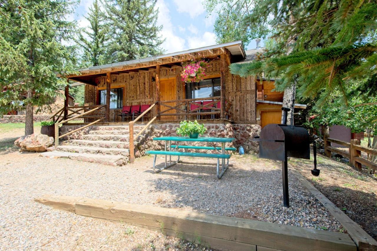 Sitzmark Sports Lodge Red River Εξωτερικό φωτογραφία